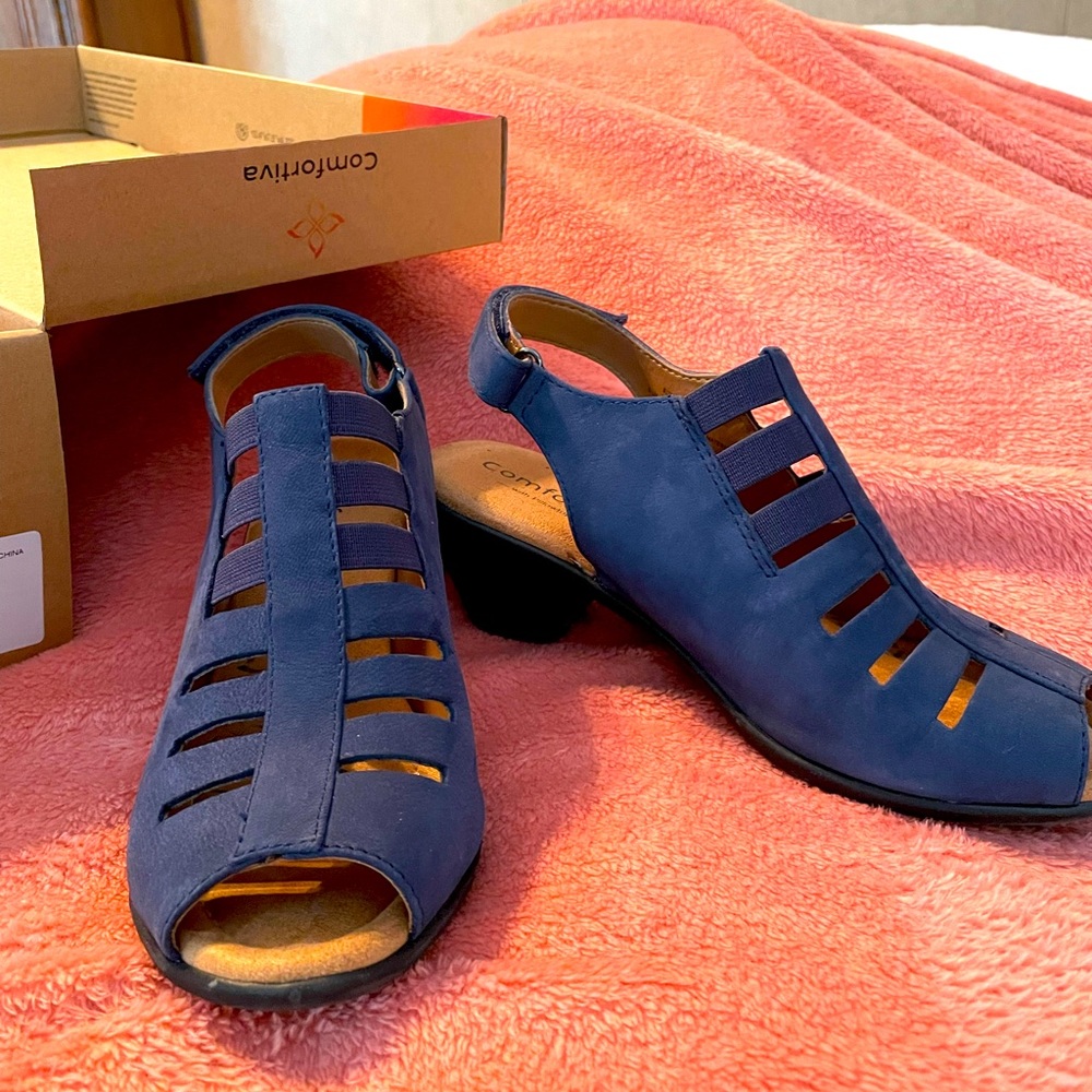Blue denim FAYE Comfortiva casual shoe